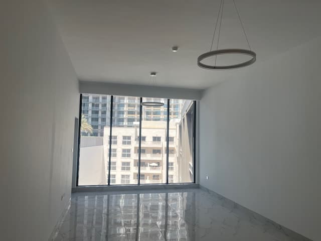 Lumina Vista Residences construction — photo 12