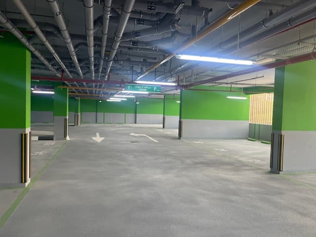 Lumina Vista Residences construction — photo 8