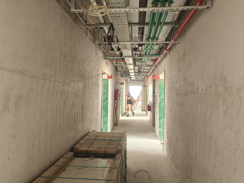 Azizi Venice 2 construction — photo 20