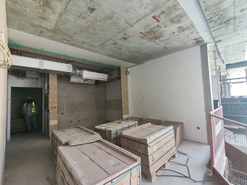 Azizi Venice 2 construction — photo 28