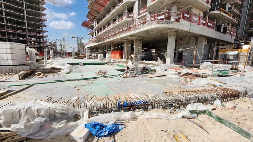 Azizi Venice 9 construction — photo 8