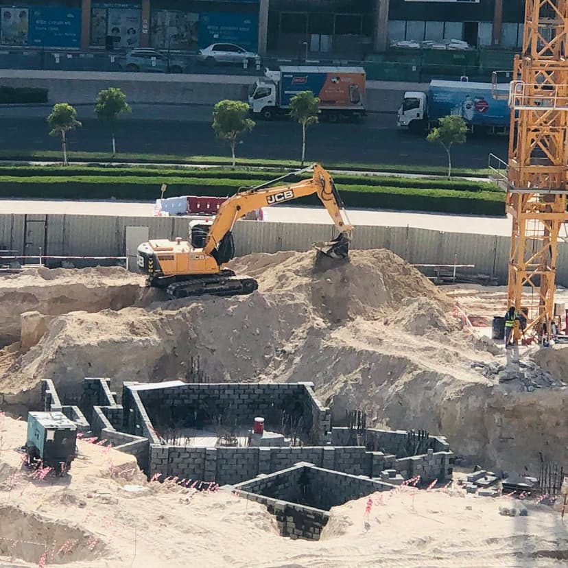 The central downtown construction — photo 9