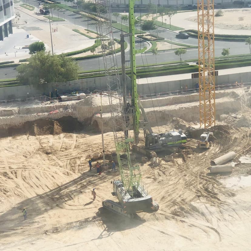 The central downtown construction — photo 13