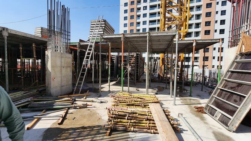 Weybridge Gardens 2 construction — photo 65