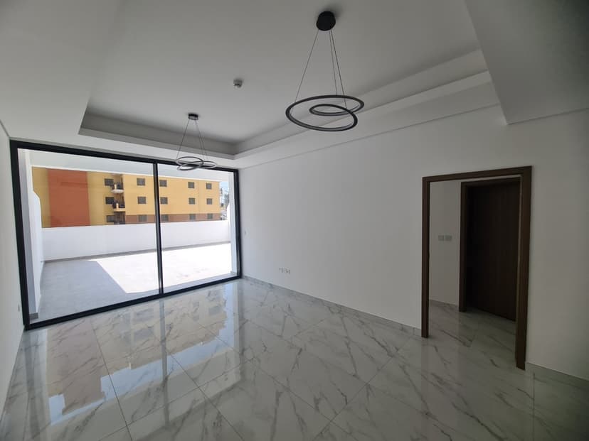Iliyaa 5 construction — photo 12