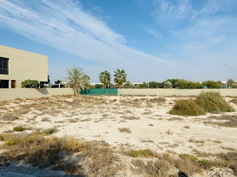 DAMAC Hills - Autograph Collection construction — photo 10