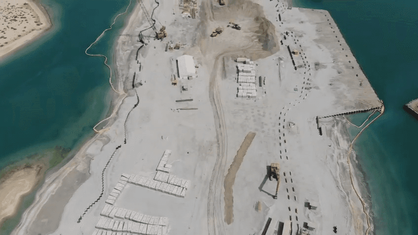 Amali Island construction — photo 12
