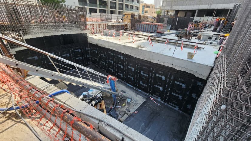 MAK I'Sola Bella construction — photo 23