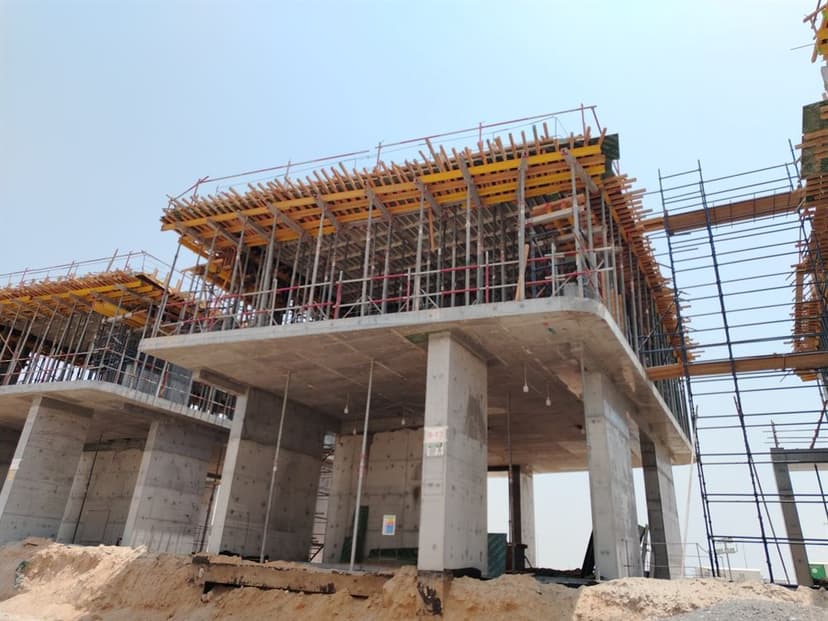 Mira Villas designed by Bentley Home construction — photo 29