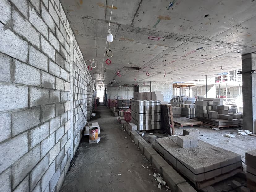 Club Place construction — photo 36