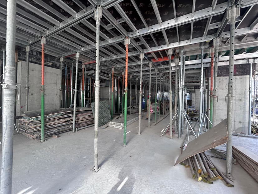 Azizi Neila construction — photo 12