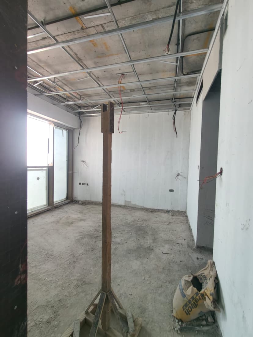 Beach Walk Residences 2 construction — photo 58