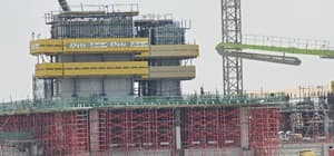 Azizi Venice 13 construction — photo 26