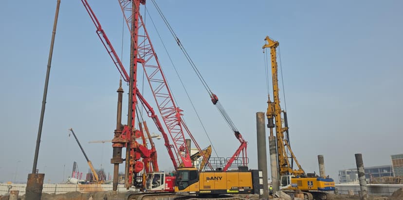 Villa Del Divos Residences construction — photo 21