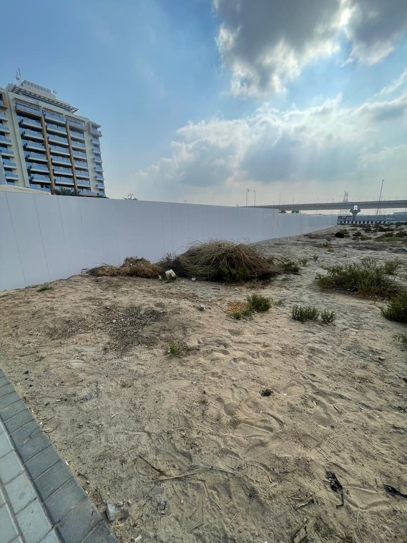 Almaara Residences construction — photo 31