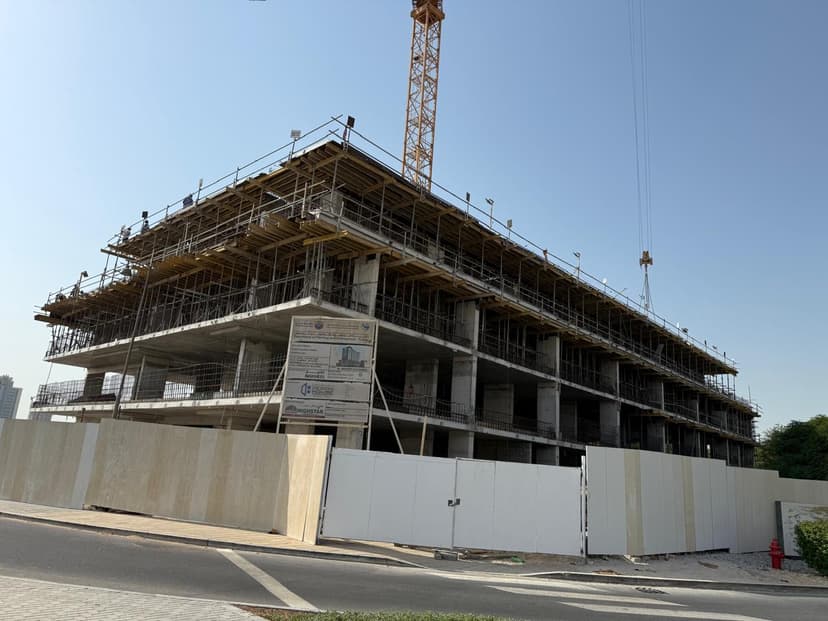 Almaara Residences construction — photo 27