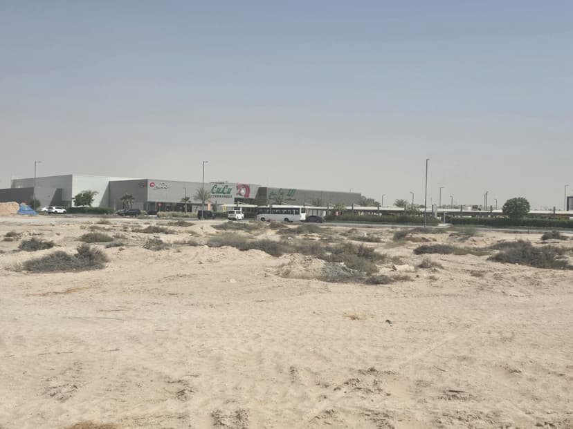 Oasis Residences construction — photo 24