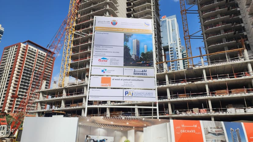 Avant Garde Residences II by Skyline construction — photo 9