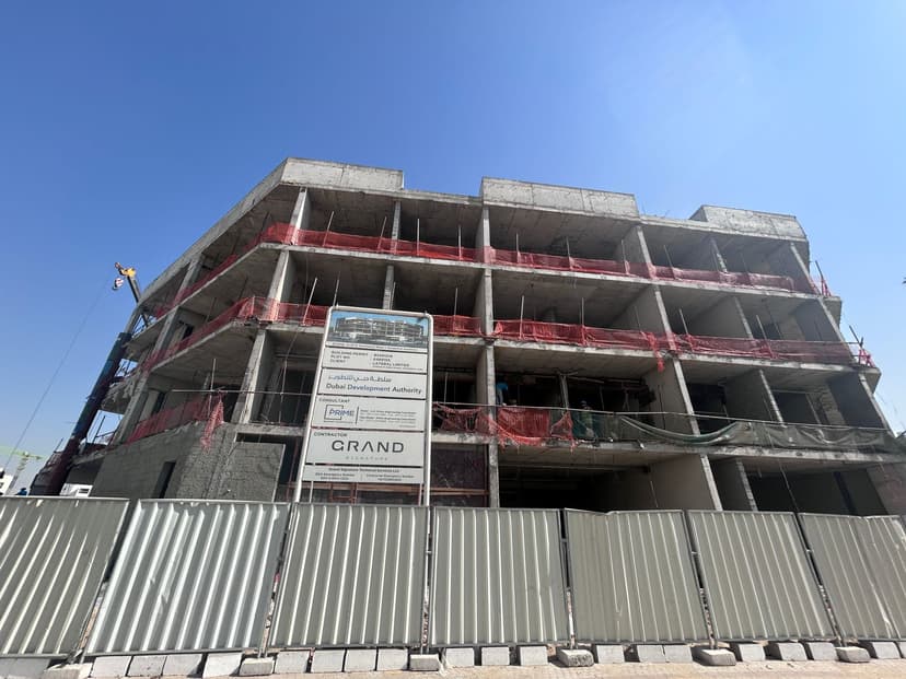 Lateral One construction — photo 8