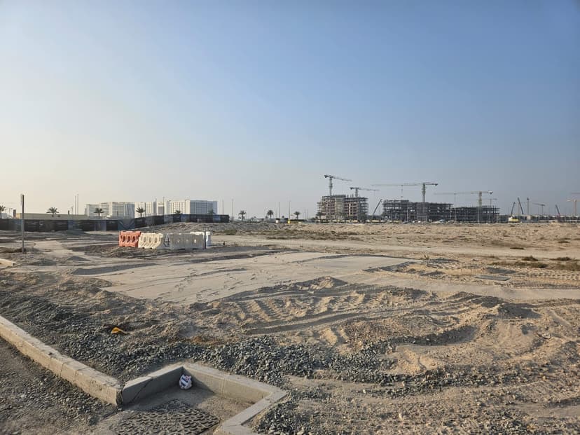 241 Waterside construction — photo 4