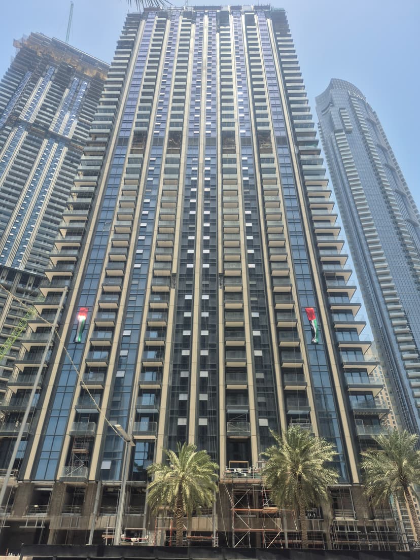 The St. Regis Residences, Downtown Dubai construction — photo 1