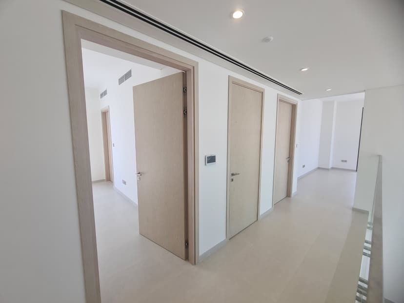 Jebel Ali Village construction — photo 8