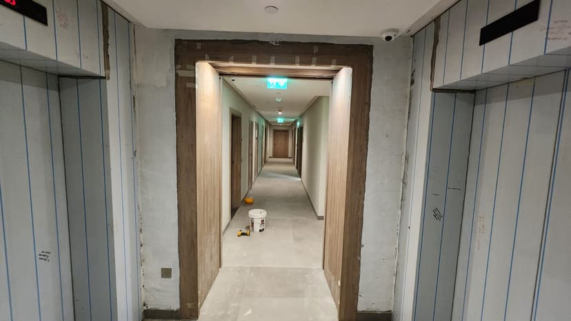 Peninsula Two construction — photo 17