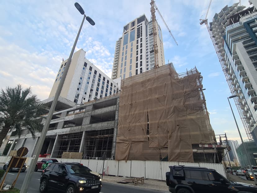 Luxury Family Residence construction — photo 6