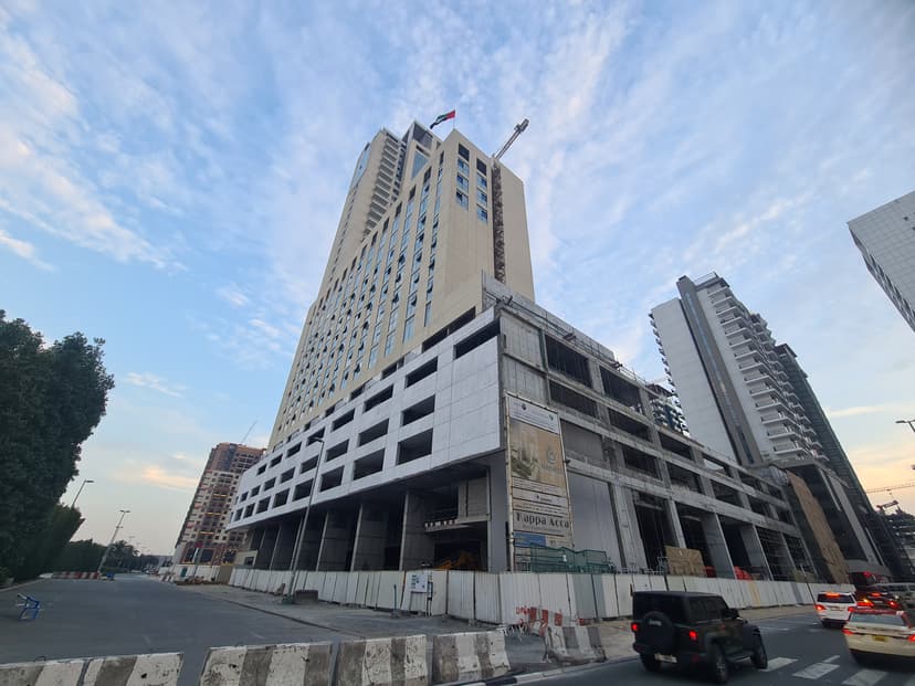 Luxury Family Residence construction — photo 7