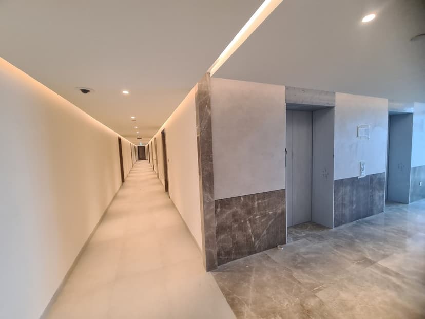 Castleton construction — photo 8