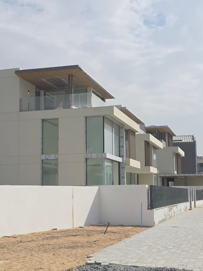 Nad Al Sheba Gardens Phase 3 construction — photo 18