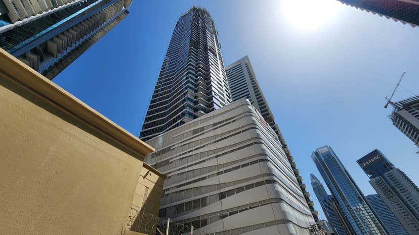 Liv Lux construction — photo 8