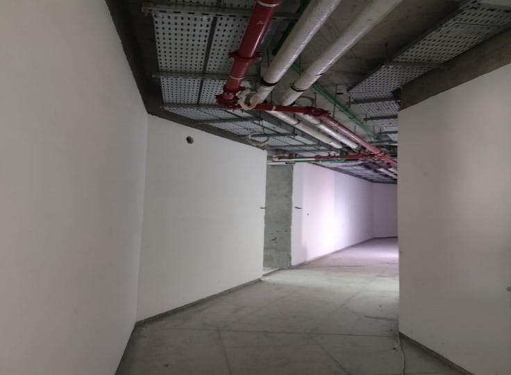 Liv Lux construction — photo 13
