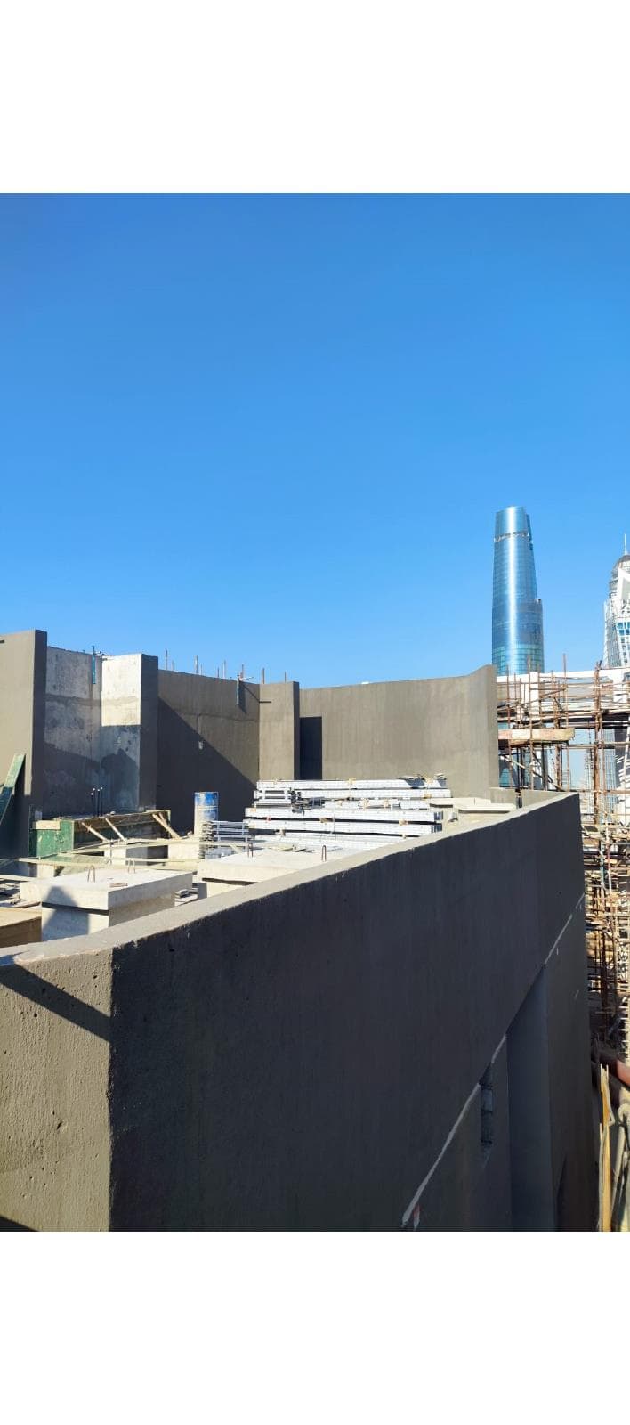 Liv Lux construction — photo 16