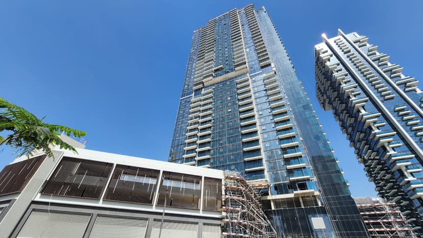 Park Views Residences A construction — photo 5