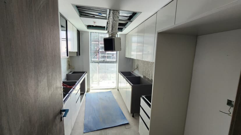 Park Views Residences A construction — photo 6