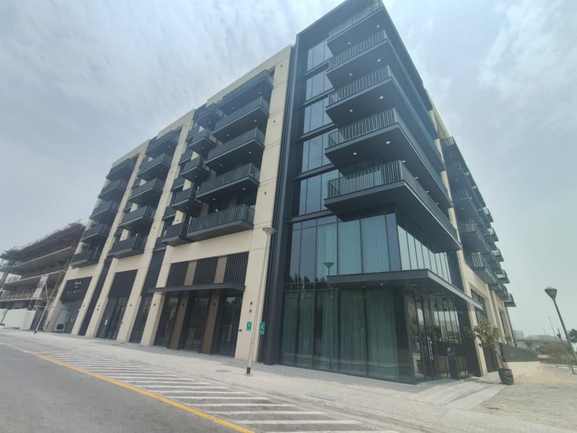 Belmont Residences construction — photo 1