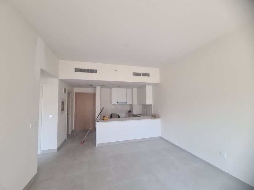 Terrazzo Residences construction — photo 5
