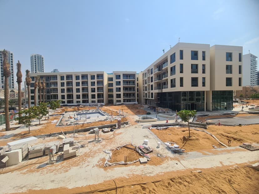 Terrazzo Residences construction — photo 4