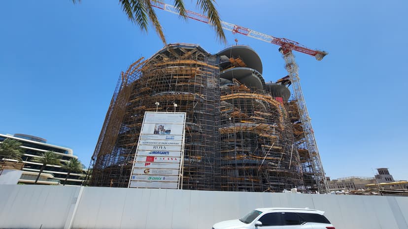 Sls Residences at Palm Jumeirah construction — photo 7