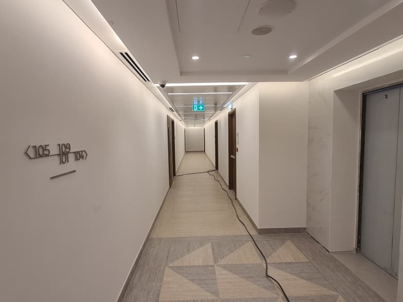 Azizi Central construction — photo 8