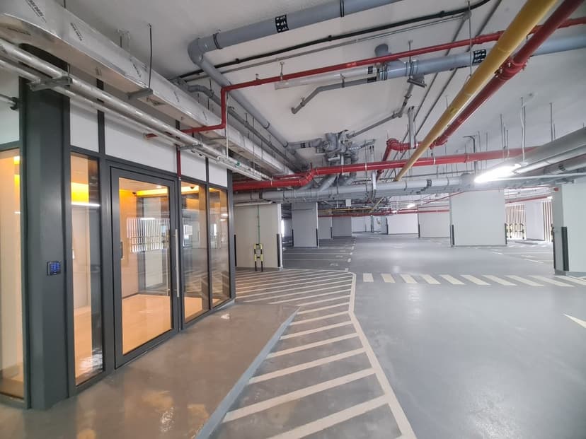 Azizi Central construction — photo 7