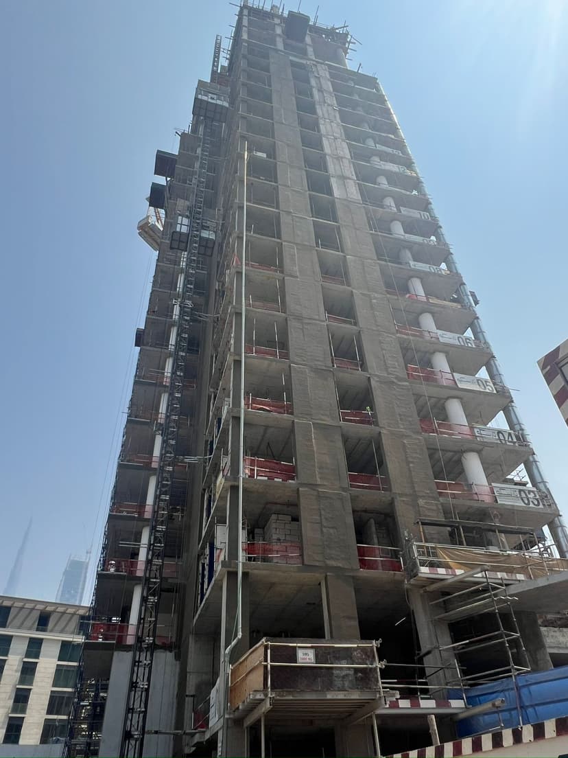 Central Park Plaza construction — photo 8