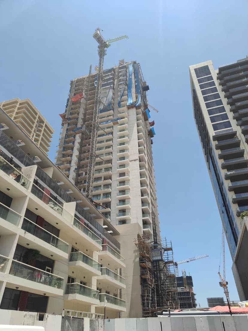 Violet Tower construction — photo 13