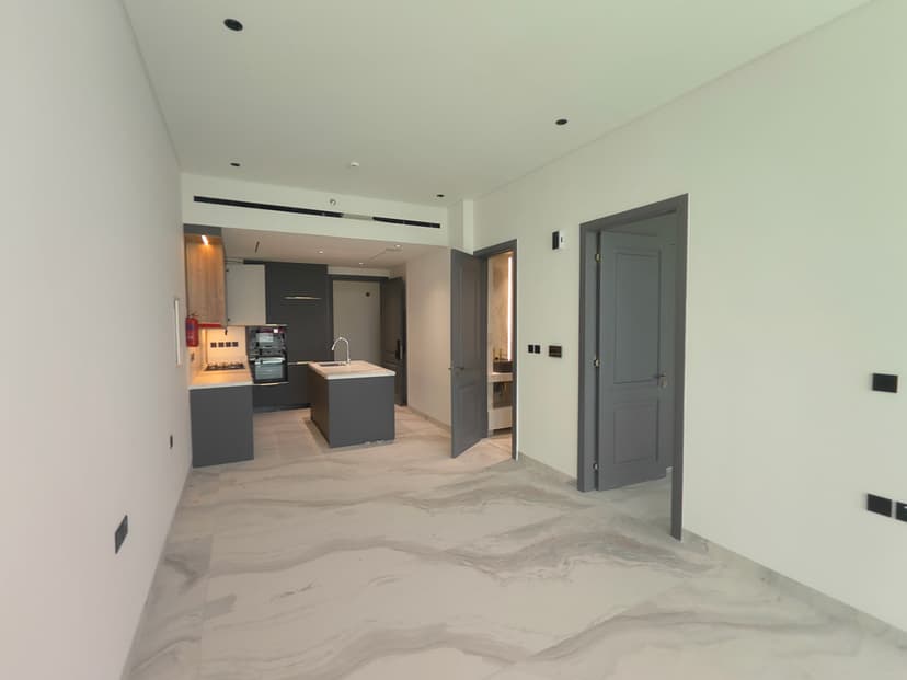 48 Parkside construction — photo 1
