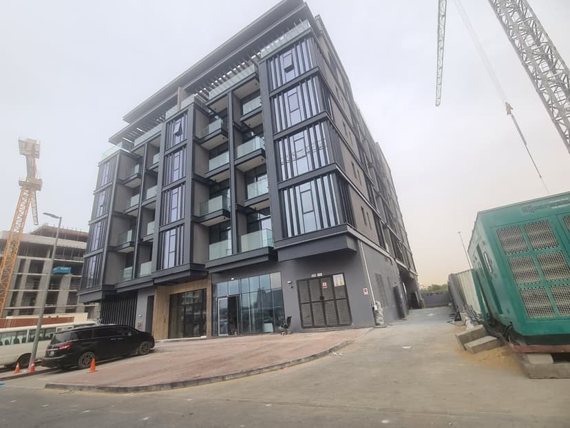 The Spark by Esnaad construction — photo 27