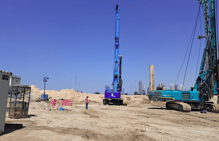 Amaal 8 construction — photo 8
