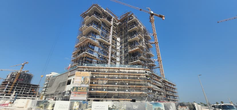 Edgewater Residences 2 construction — photo 2