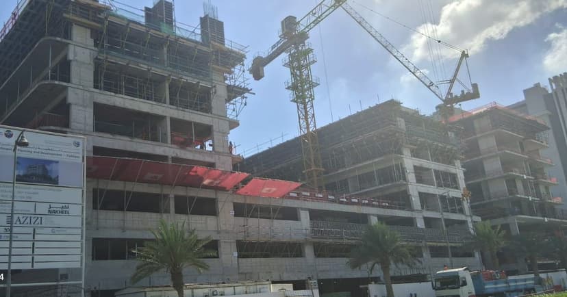 Azizi Jewel construction — photo 2