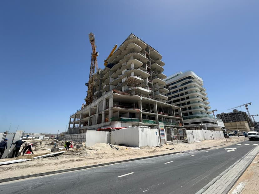 Iluka Residences construction — photo 3